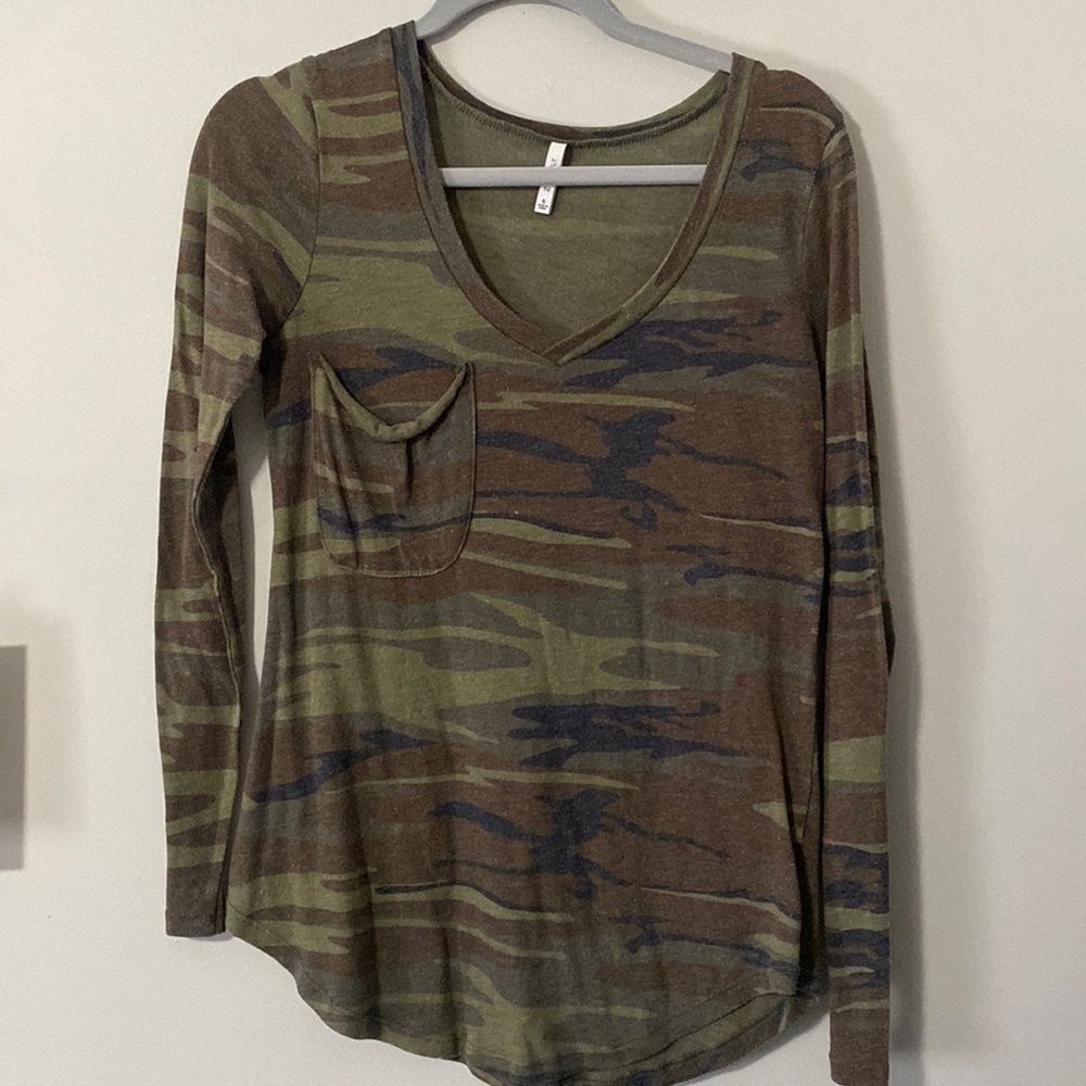 Camo long sleeve top